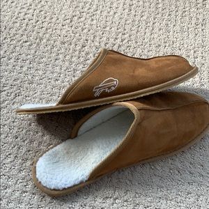 Buffalo Bills Slippers. Perfect for Sunday’s!